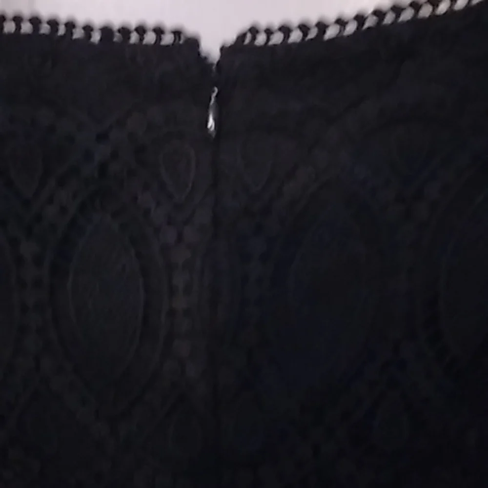 Dress - Picture 4 of 4